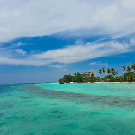 Orimas Retreat Hotel Thulusdhoo Bagian luar foto